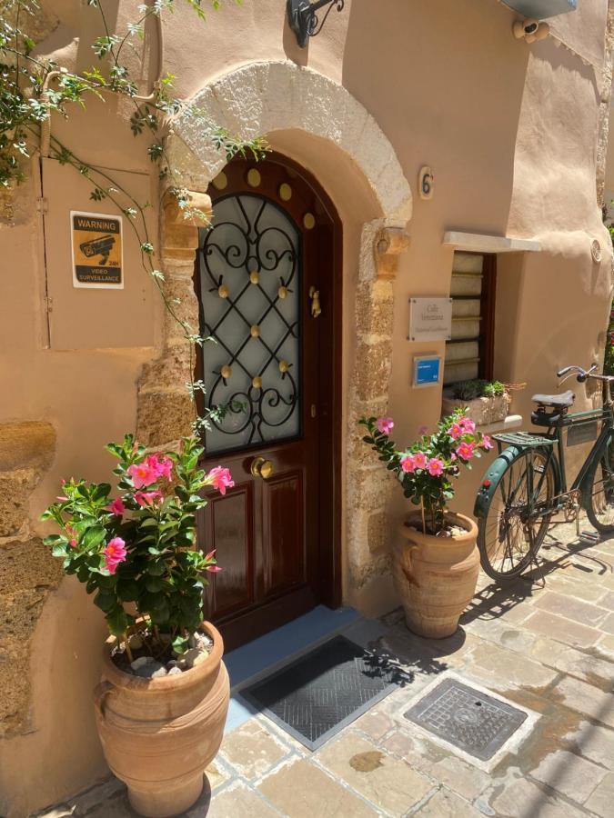 Calle Veneziana Chania  Buitenkant foto